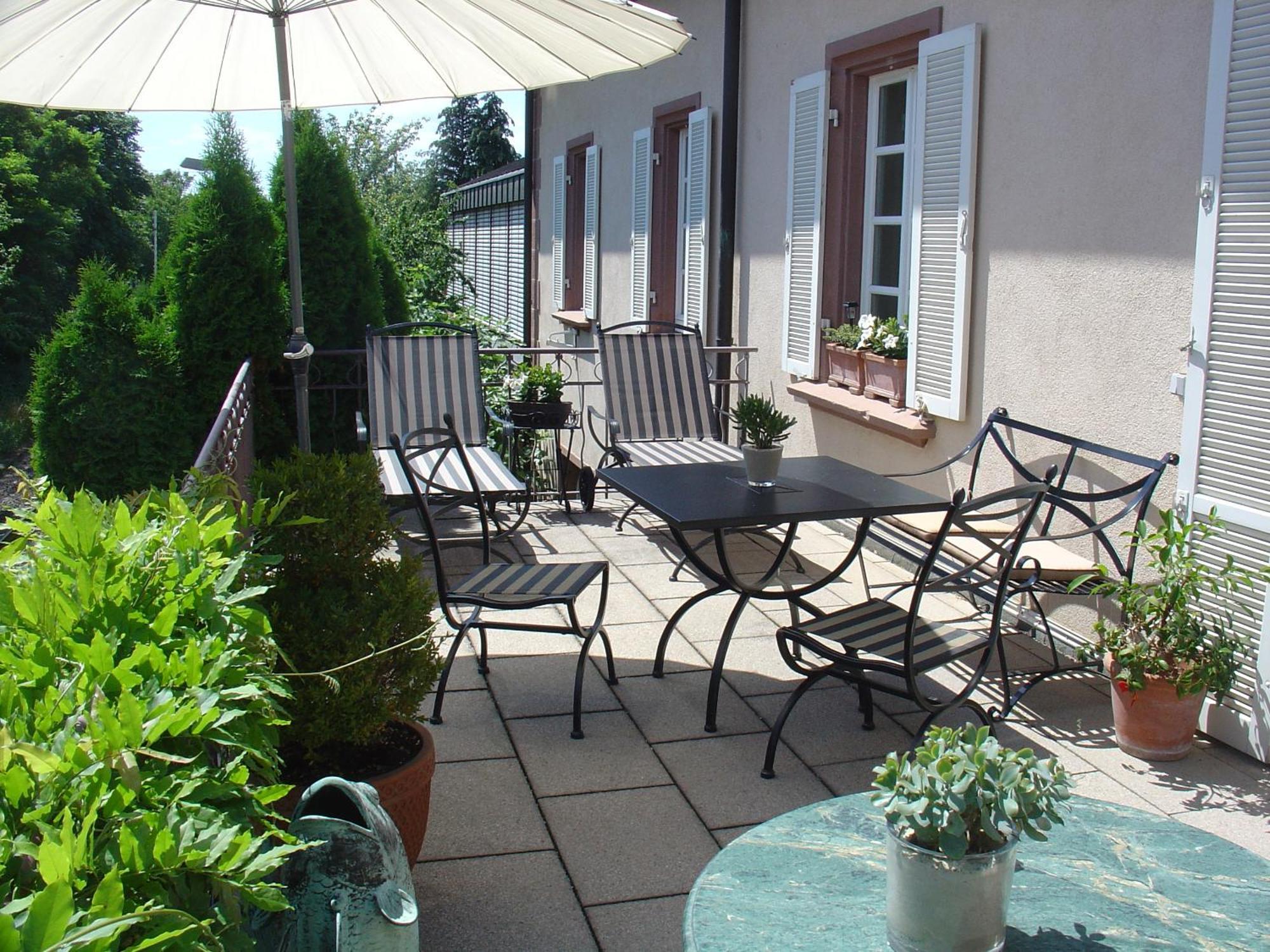 אירינגן Hotel Garni Kaiserstuhl מראה חיצוני תמונה