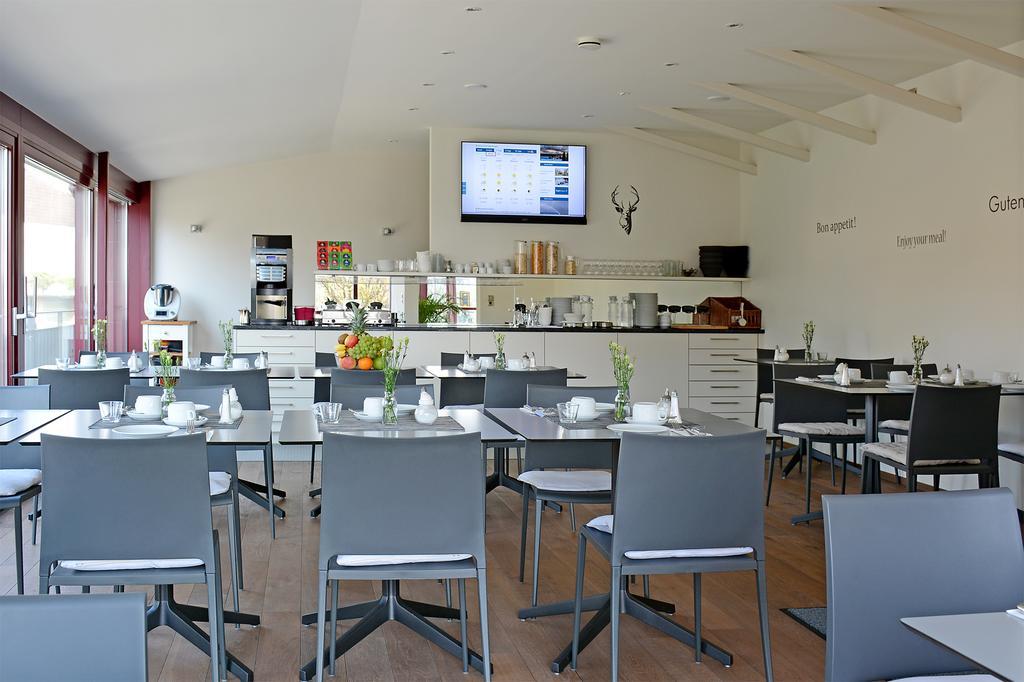 אירינגן Hotel Garni Kaiserstuhl מראה חיצוני תמונה